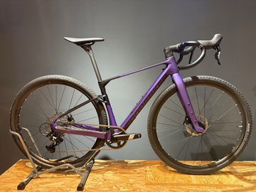 Mondraker Arid Carbon S Ultraviolet 2026 2026 Road & Gravel d'occasion