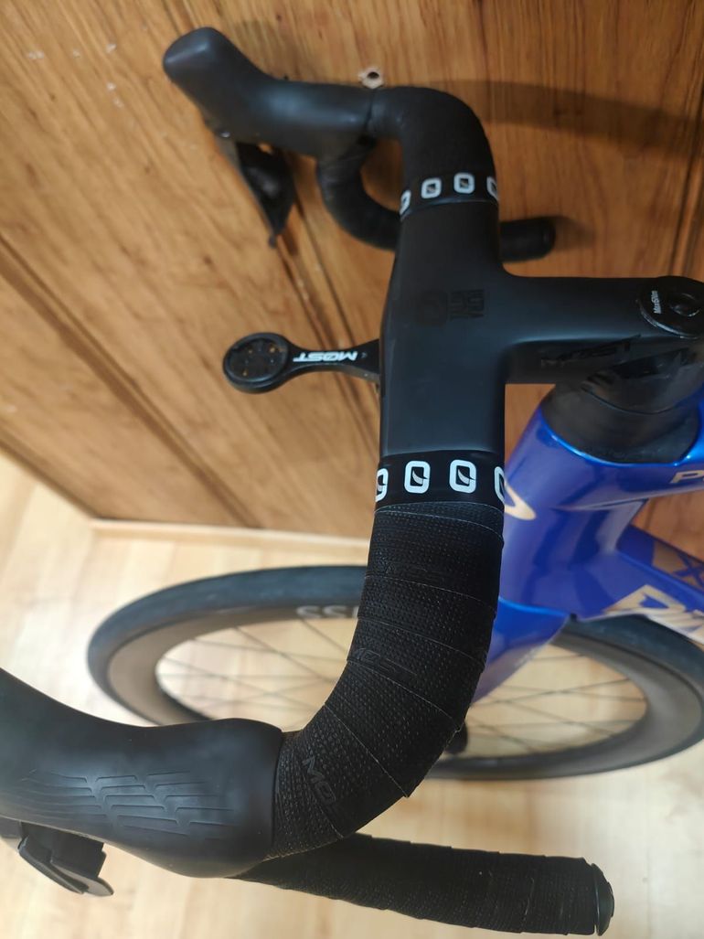 Used Pinarello X9 SHIMANO DURA ACE Di2 2025 2025 Road & Gravel, Azul — image 5 of 6
