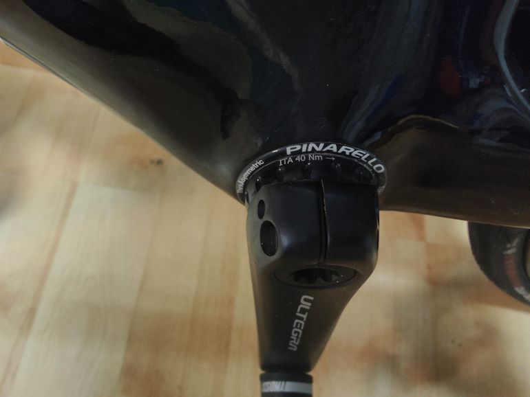 Used Pinarello X9 SHIMANO DURA ACE Di2 2025 2025 Road & Gravel, Azul — image 6 of 6