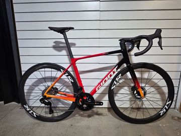Tweedehands Giant TCR Advanced Pro 2026 2026 Road & Gravel — afbeelding 1 van 5