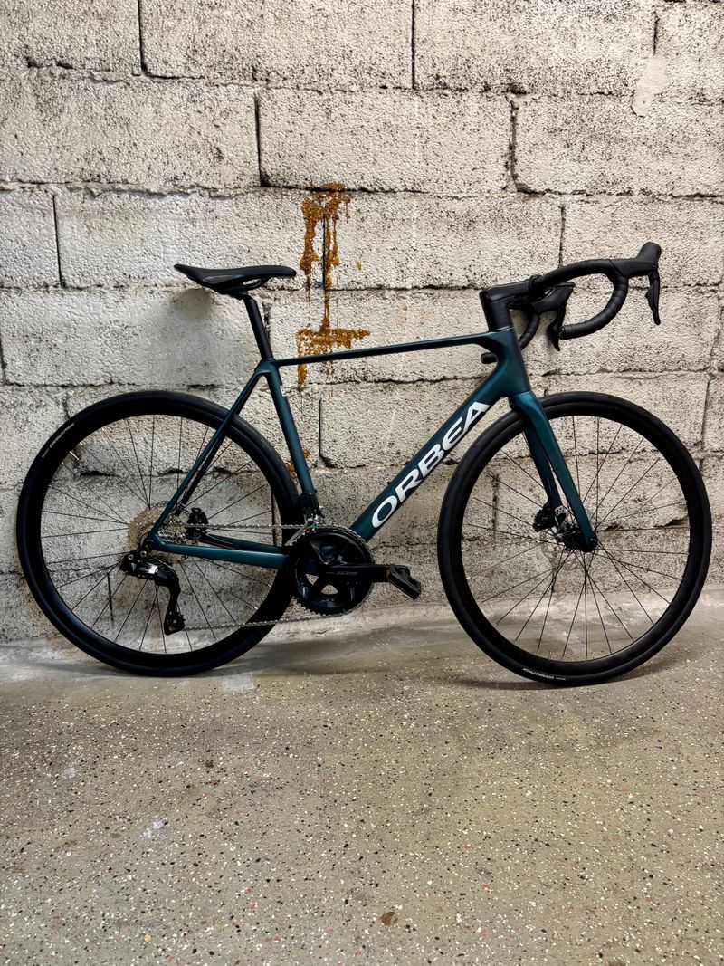 Used Orbea ORCA M30i 2026 2026 Road & Gravel, Green — image 2 of 4