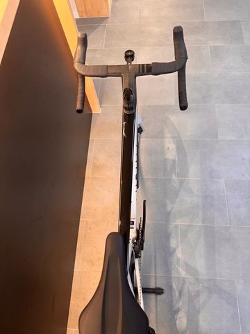 Used Aurum Essentia 2025 Road & Gravel, Light Gray — image 5 of 7