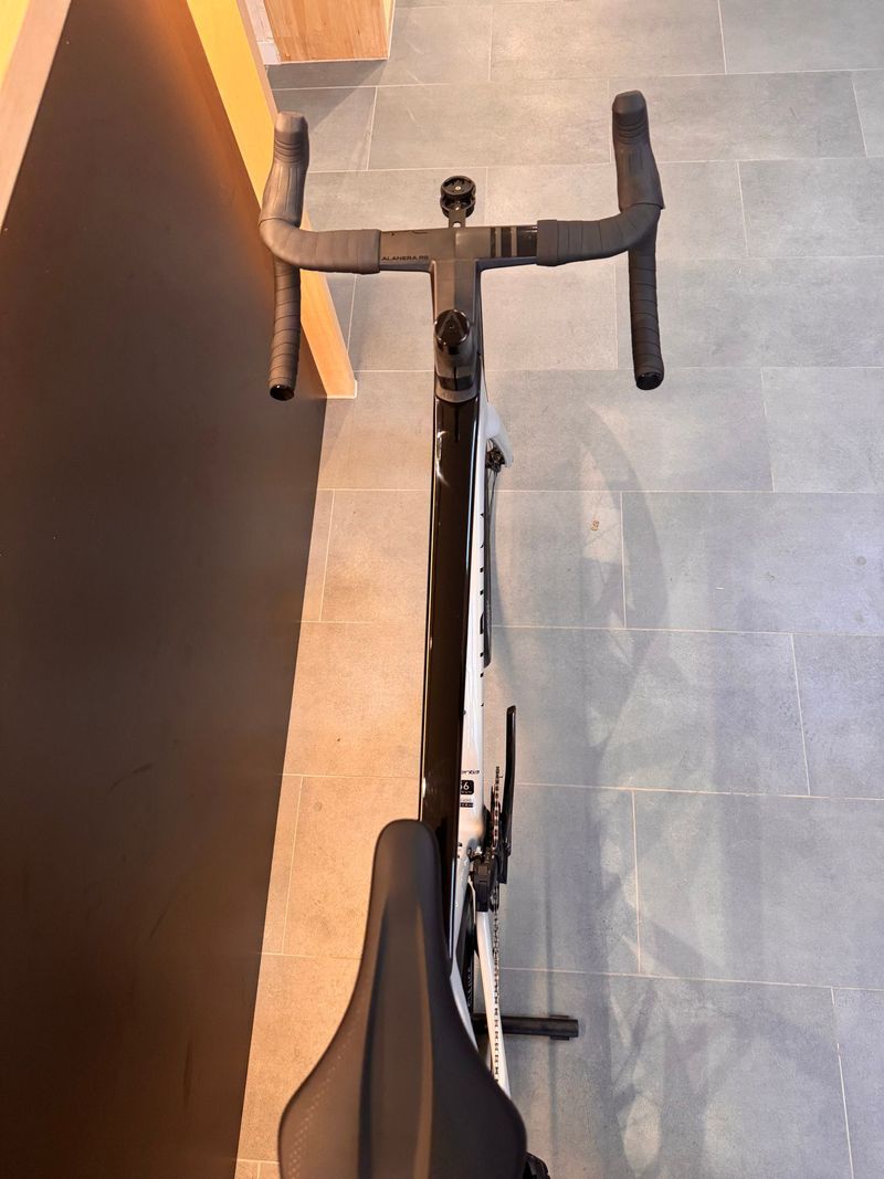 Used Aurum Essentia 2025 Road & Gravel, Light Gray — image 5 of 7