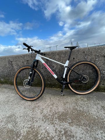 Berria BRAVO 6 2024 2024 Mountainbike d'occasion — image 1 sur 8
