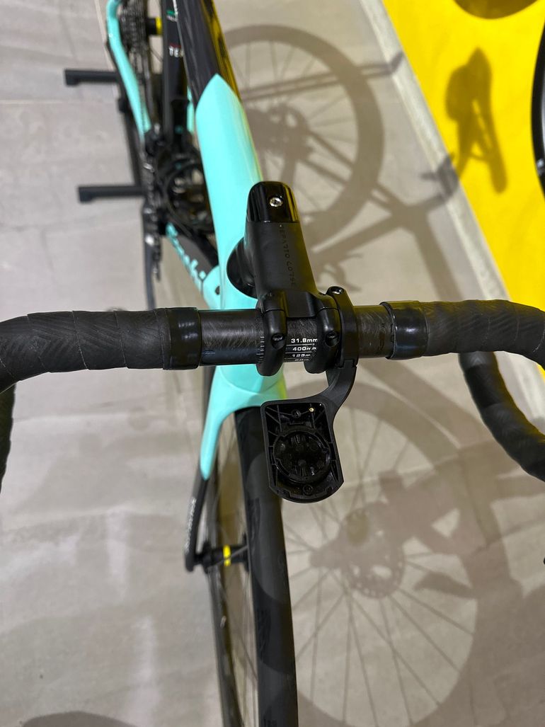 Used Bianchi Specialissima - Ultegra 2022 2022 Road & Gravel — image 4 of 4