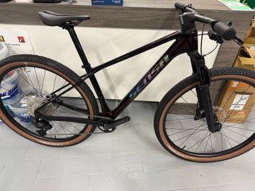 Käytetty Sensa Fiori XCR Elite Di2 2026 MTB