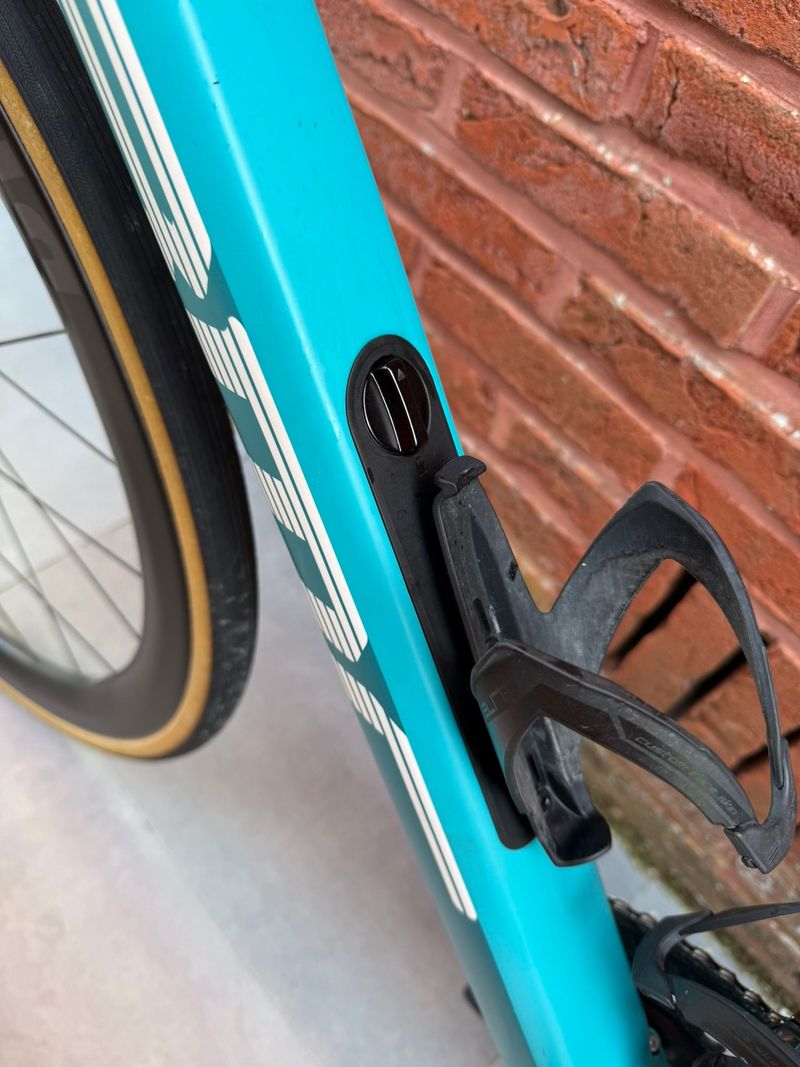 Used BMC Roadmachine 01 THREE 2022 2022 Road & Gravel, Blue — image 7 of 8