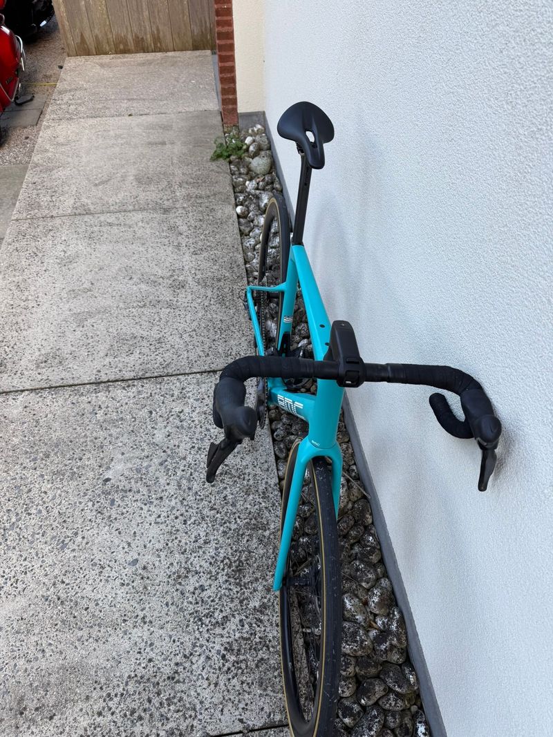 Used BMC Roadmachine 01 THREE 2022 2022 Road & Gravel, Blue — image 5 of 8