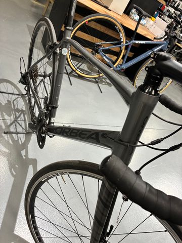 Gebrauchtes Orbea AVANT H40 2020 2020 Road & Gravel, Hellgrau — Bild 2 von 3