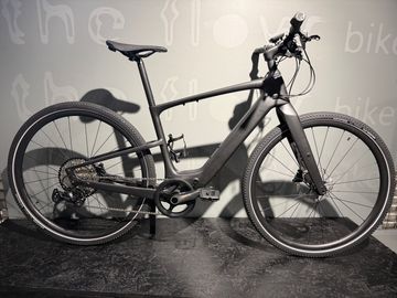Specialized Turbo Vado SL 2 6.0 Carbon 2025 2025 Urban & Touring usato