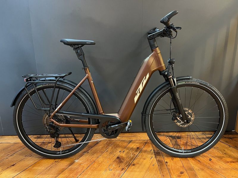 Použité KTM Macina Style 720 Tiefer Einstieg 2024 Urban & Touring
