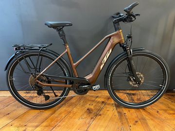 KTM Macina Style 720 Trapez 2024 Urban & Touring de segunda mano