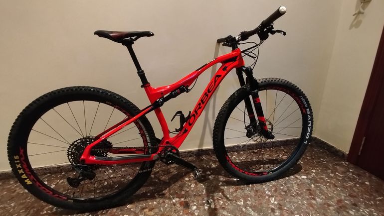 Used Orbea Oiz SRAM GX Eagle 2019 Mountainbike, Orange — image 1 of 8