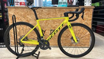 Used Scott BICI DA SCOTT ADDICT RC 30 MISURA S/52 USATO 2021 Road & Gravel