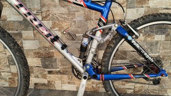 Used Trek Fuel SRL 2002 Mountainbike, Light Gray — image 4 of 7