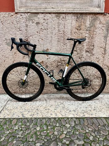Used Focus IZALCO MAX Disc RED eTAP 2018 2018 Road & Gravel, Grün — image 2 of 10