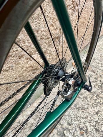 Used Focus IZALCO MAX Disc RED eTAP 2018 2018 Road & Gravel, Grün — image 9 of 10