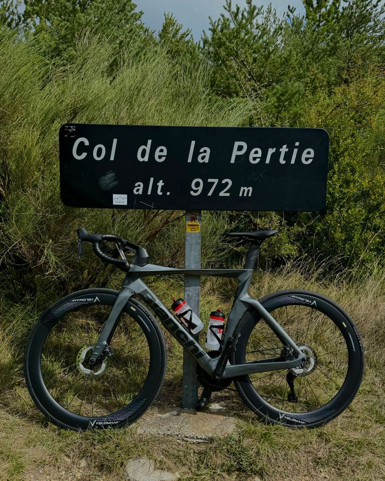 Brugt Bianchi Oltre Comp Ultegra Di2 2023 2023 Road & Gravel — billede 4 af 5
