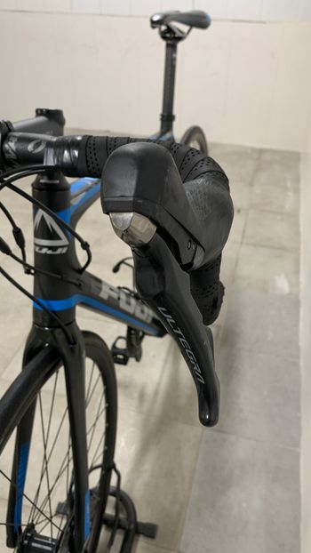 Used Fuji Fuji SL 2.1 Full Carbon Shimano Ultegra 11sp Disc (2020) - Size XL 2021 Road & Gravel, Black — image 6 of 8