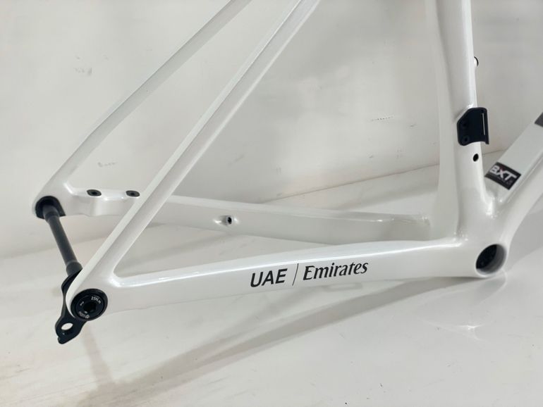 Used Colnago COLNAGO V5Rs World Champion 2025 Frameset 2025 Road & Gravel, White — image 3 of 4