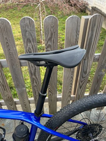 Gebrauchtes Orbea ALMA M30 2025 2025 Mountainbike, Blau, 29 — Bild 7 von 8