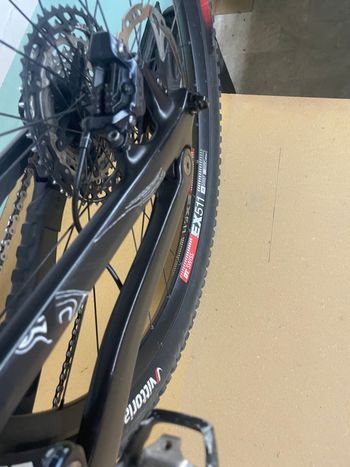 Used Canyon Spectral Shimano SLX 2023 bike, Black — image 5 of 45