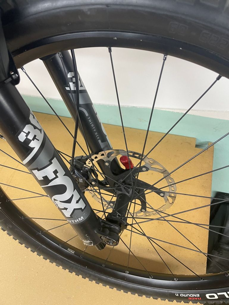 Used Canyon Spectral Shimano SLX 2023 bike, Black — image 27 of 45