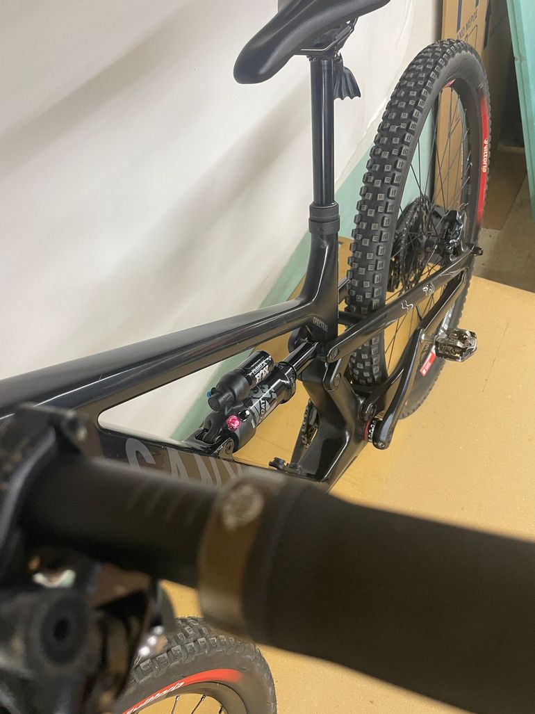 Used Canyon Spectral Shimano SLX 2023 bike, Black — image 6 of 45