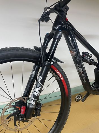 Used Canyon Spectral Shimano SLX 2023 bike, Black — image 18 of 45