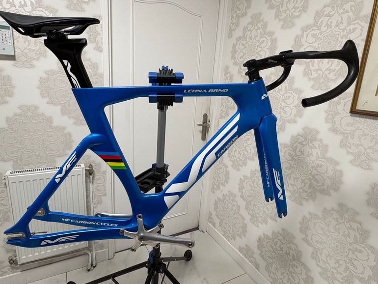 Used mf carbone cycles MF CARBONE PISTE LEHNA BRNO 2025 Road & Gravel, Blue — image 3 of 29