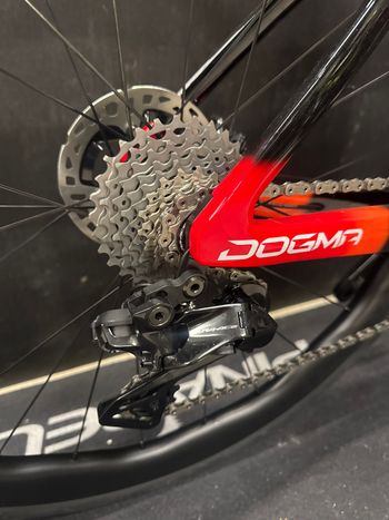 Used Pinarello DOGMA F DURA ACE Di2 2025 2025 Road & Gravel, Red — image 3 of 12