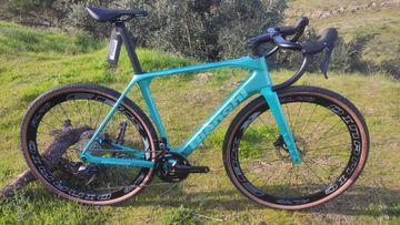 Brugt Bianchi Impulso COMP GRX 610 disc 2025 2025 Road & Gravel — billede 2 af 6