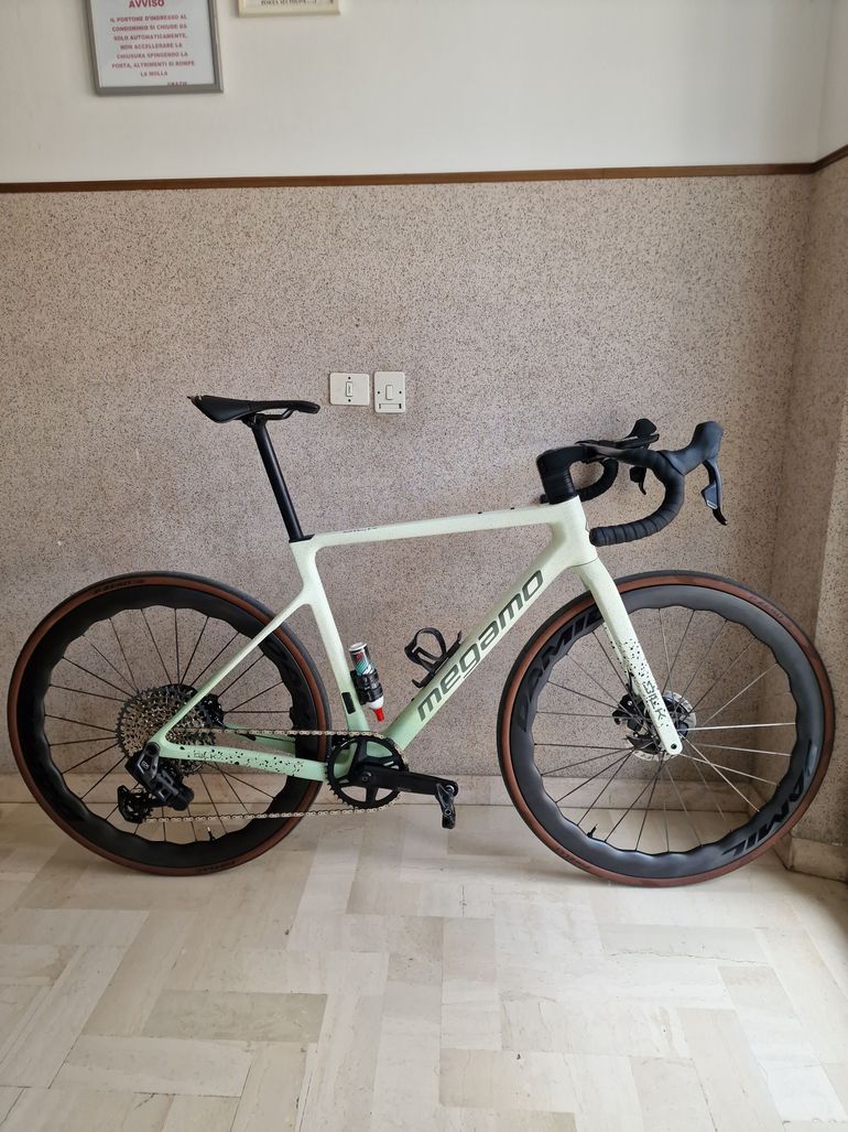 Used Megamo Silk 2024 Axs Gx 2024 Road & Gravel, White — image 3 of 4