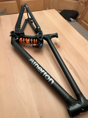Tweedehands Atherton AM200M 2024 Mountainbike — afbeelding 2 van 11