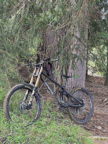 Tweedehands Atherton AM200M 2024 Mountainbike — afbeelding 9 van 11