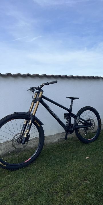 Tweedehands Atherton AM200M 2024 Mountainbike — afbeelding 10 van 11