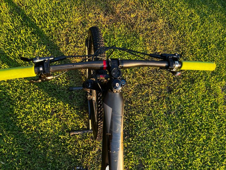 Used Focus Raven SRAM X01 Eagle 2019 Mountainbike, Black — image 4 of 6
