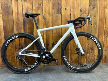 Specialized, Specialized S-works Tarmac SL8 Glossy Marble White