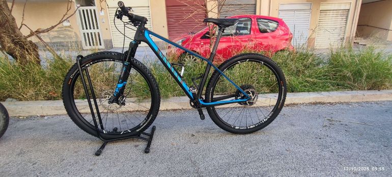 Used Canyon Exceed Cf Sl 7.9 2017 Mountainbike, Nero — image 7 of 7