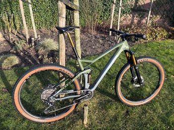 Used CUBE STEREO 120 HPC, SLT 29 2022 2022 Mountainbike, Grün, 29 — image 2 of 4