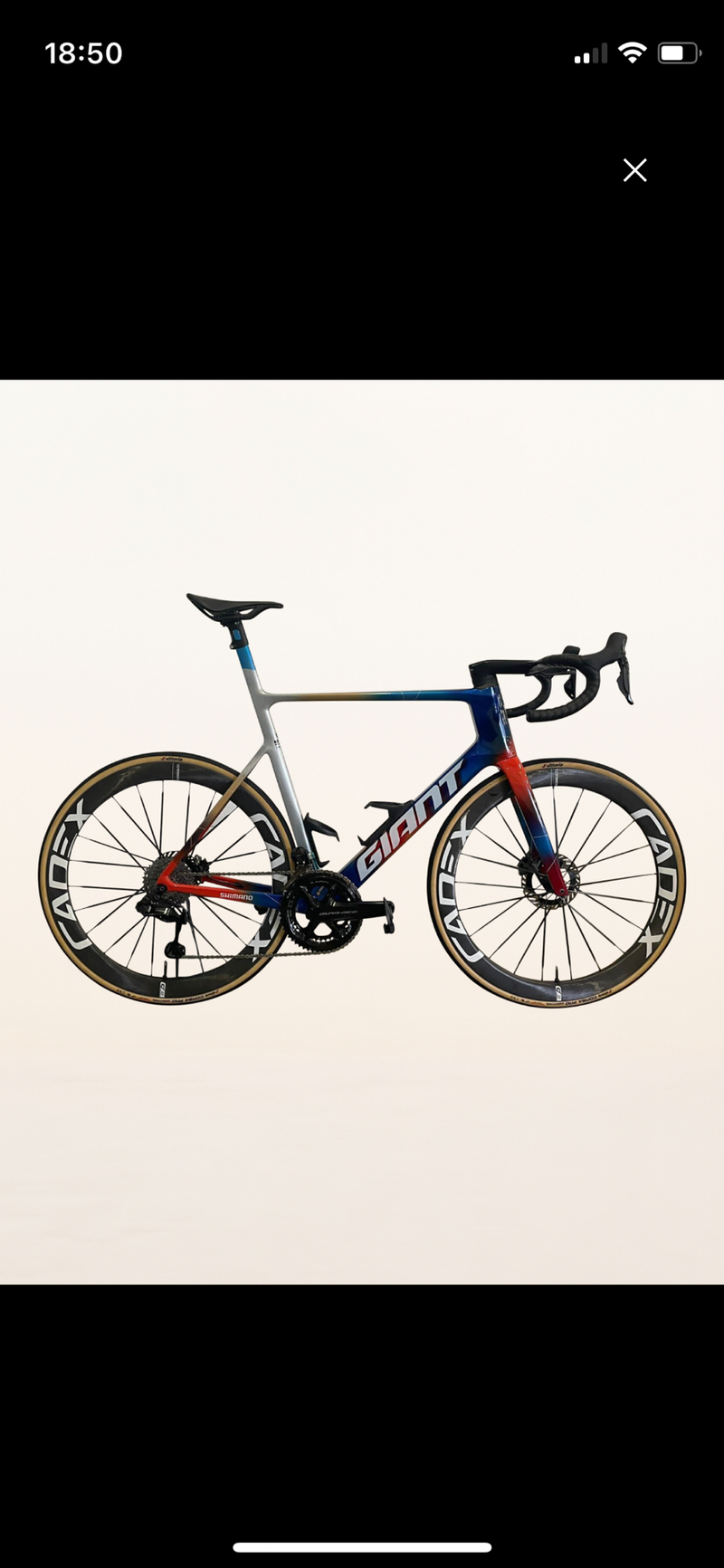 Käytetty Giant Propel Advanced SL 0 2024 2024 Road & Gravel