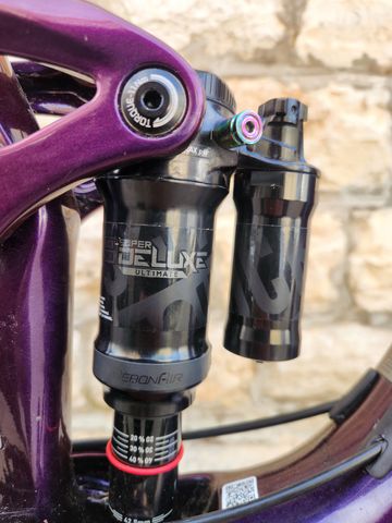 Used Giant Trance Shimano SLX 2022 Mountainbike, Purple — image 4 of 11