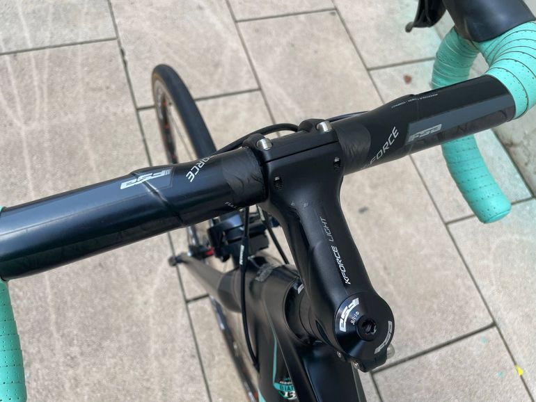 Used Bianchi Intenso Dura Ace Mix Compact 2015 2015 Road & Gravel, Black — image 8 of 19
