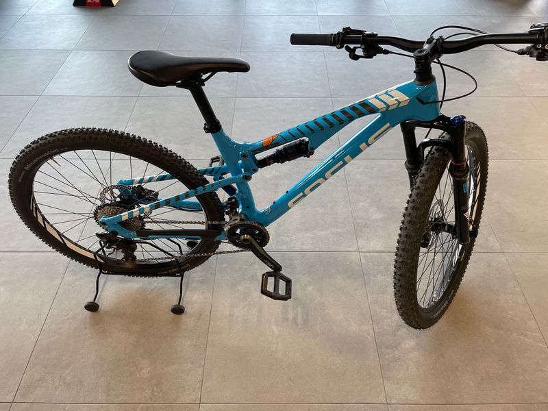 Used Focus Spine 2023 Mountainbike, Blue — image 1 of 5