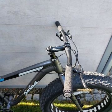 Used Salsa Blackborow 2015 Mountainbike, Light Gray — image 5 of 9