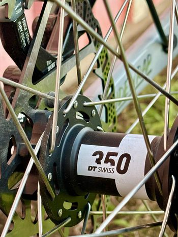 Used GT Fury Carbon Pro 2025 2025 Mountainbike, Light Gray, 29, 27.5 — image 6 of 7