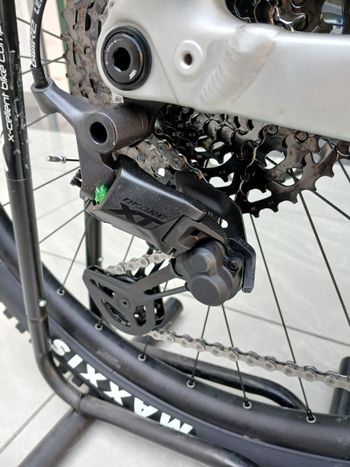 Used Giant Stance E+ 0 Pro 2023 2023 Mountainbike, Light Gray, 29 — image 7 of 8