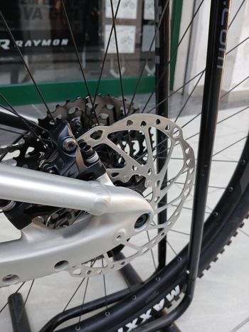 Used Giant Stance E+ 0 Pro 2023 2023 Mountainbike, Light Gray, 29 — image 4 of 8