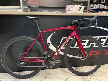 Trek, Trek Émonda SLR 7 AXS