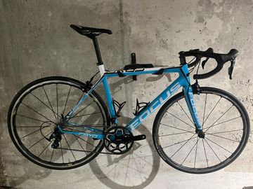 Focus Cayo AG2R 105 2017 2017 Road & Gravel usato